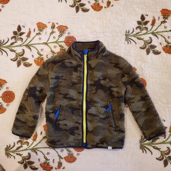 GAP Other - NWT Gap Kids lined Sherpa Fleece, Sz S